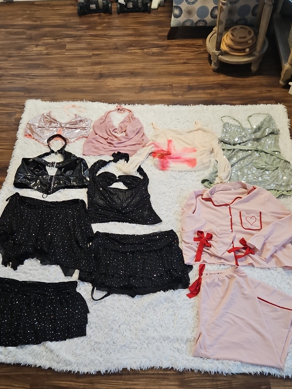 10 PIECE SHEIN CURVE QUEEN SEQUIN CLOTHING BUNDLE